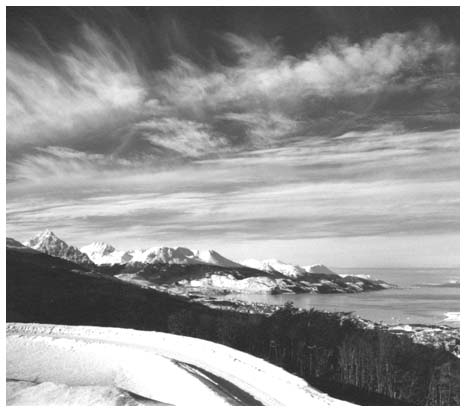Vista ciudad y Bahia Ushuaia